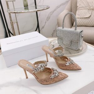 Manolo Blahnik - Lurum