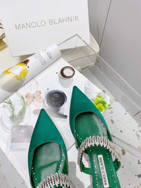 Manolo Blahnik - Lutara Mules Flat