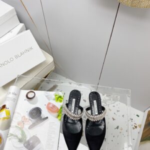 Manolo Blahnik - Lutara Mules Flat