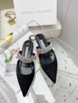 Manolo Blahnik - Lutara Mules Flat