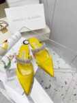 Manolo Blahnik - Lutara Mules Flat