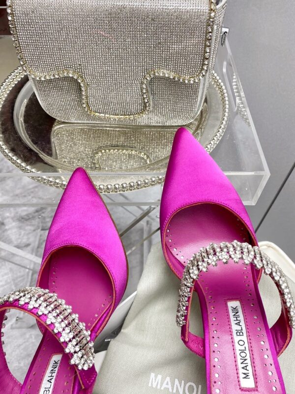 Manolo Blahnik - Lutara Mules