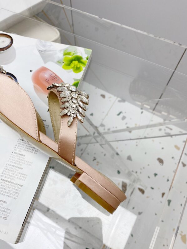 Manolo Blahnik - Lurum Flat