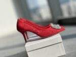 Manolo Blahnik - Hangisi Lace