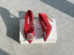 Manolo Blahnik - Hangisi Lace