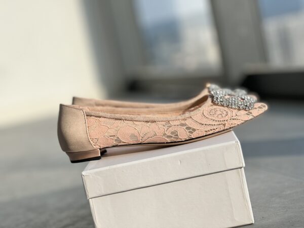 Manolo Blahnik - Hangisi Lace Flat