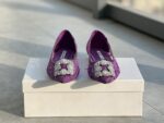 Manolo Blahnik - Hangisi Lace Flat