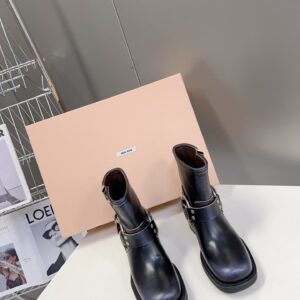 Miu Miu - Vintage-Look Leather Booties