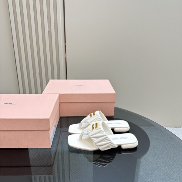 Miu Miu - Matelassé Nappa Leather Thong Sandals