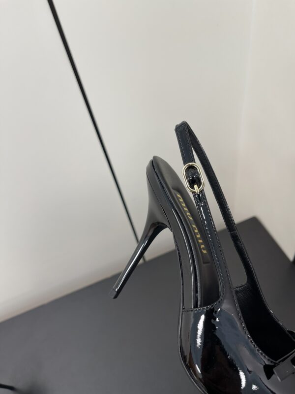 Miu Miu - Bow-Embellished Sligback Pumps