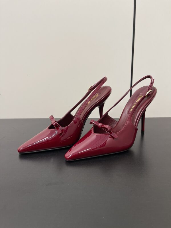 Miu Miu - Bow-Embellished Sligback Pumps