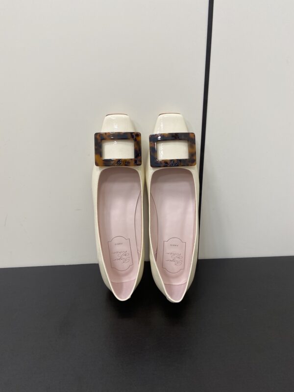 Roger Vivier - Belle Vivier Ballerinas in Patent Leather