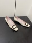 Roger Vivier - Belle Vivier Ballerinas in Patent Leather