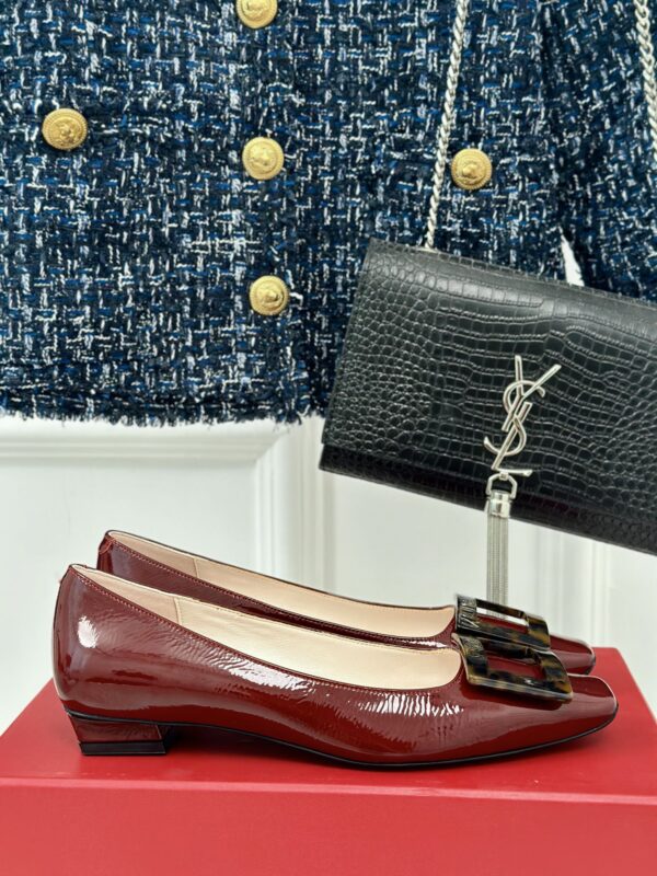 Roger Vivier - Belle Vivier Ballerinas in Patent Leather