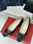 Roger Vivier - Belle Vivier Ballerinas in Patent Leather