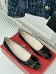 Roger Vivier - Belle Vivier Ballerinas in Patent Leather