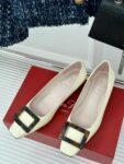 Roger Vivier - Belle Vivier Ballerinas in Patent Leather