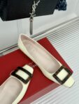 Roger Vivier - Belle Vivier Ballerinas in Patent Leather