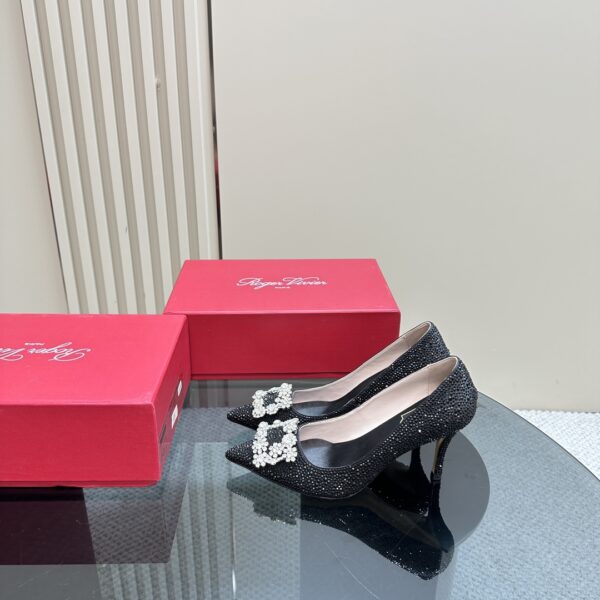 Roger Vivier - Crystal Pumps