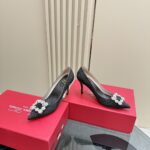 Roger Vivier - Crystal Pumps