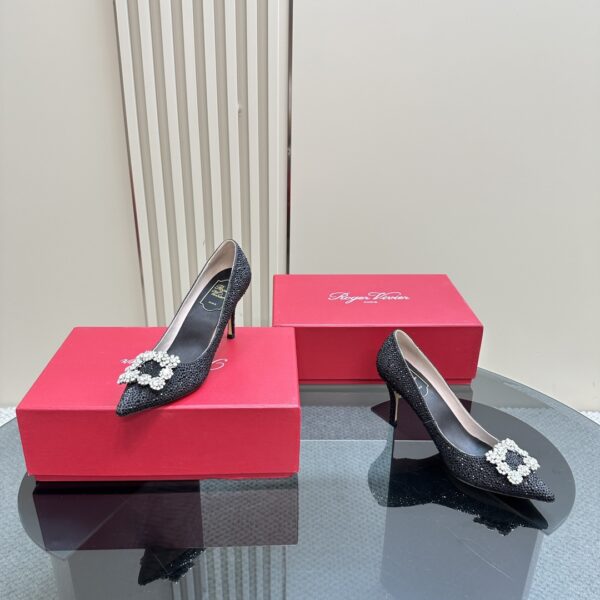 Roger Vivier - Crystal Pumps