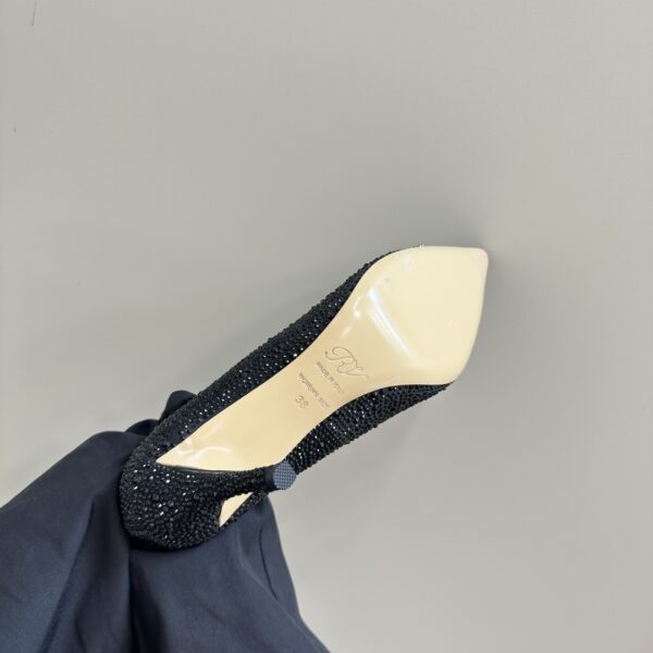 Roger Vivier - Crystal Pumps