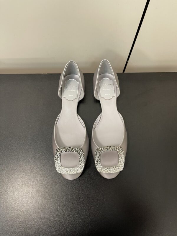 Roger Vivier - Chips Crystal Strass Buckle D'Orsay Flats