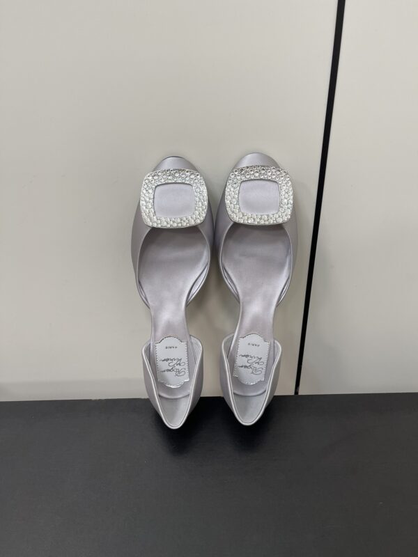 Roger Vivier - Chips Crystal Strass Buckle D'Orsay Flats