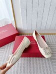 Roger Vivier - Très Vivier Strass Buckle Ballerinas in Nappa Leather