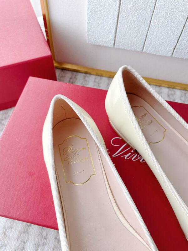 Roger Vivier - Très Vivier Strass Buckle Ballerinas in Nappa Leather