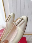 Roger Vivier - Très Vivier Strass Buckle Ballerinas in Nappa Leather