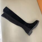 Stuart Weitzman - 5050 in Suede