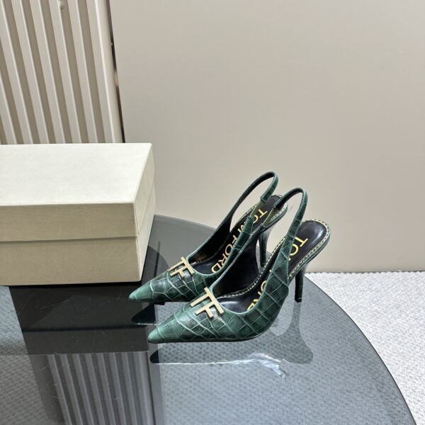 Tom Ford - Logo-Plaque Slingback Pumps