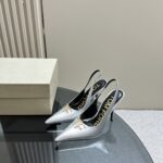 Tom Ford - Logo-Plaque Slingback Pumps