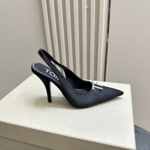 Tom Ford - Logo-Plaque Slingback Pumps