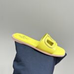 Valentino - Vlogo Cut-Out Calfskin Slide Sandal