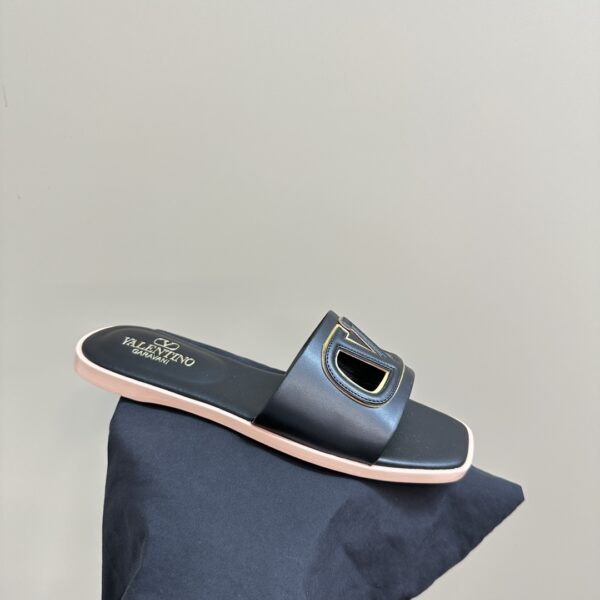 Valentino - Vlogo Cut-Out Calfskin Slide Sandal