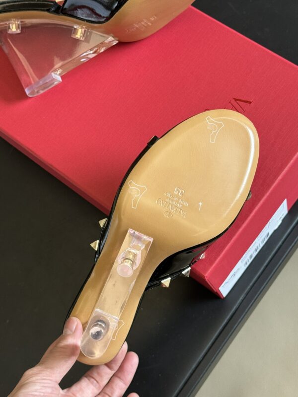 Valentino - 80mm Rockstud Patent Leather Mules
