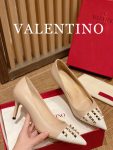 Valentino - Rockstud Studded Toecap Pointed-Toe Pumps