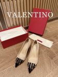 Valentino - Rockstud Studded Toecap Pointed-Toe Pumps