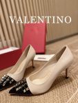 Valentino - Rockstud Studded Toecap Pointed-Toe Pumps