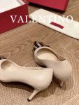 Valentino - Rockstud Studded Toecap Pointed-Toe Pumps