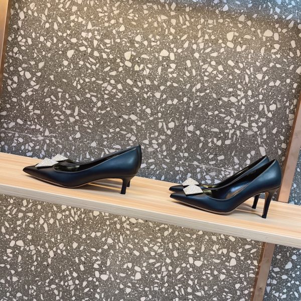 Valentino - One Stud Patent-Leather Pumps