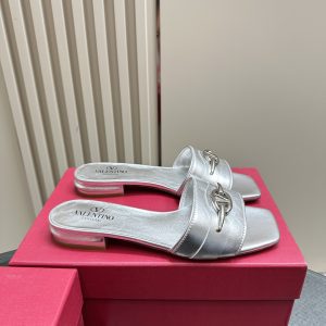 Valentino - Vlogo-Plaque Slip-On Sandals