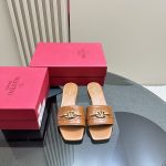 Valentino - Vlogo-Plaque Slip-On Sandals