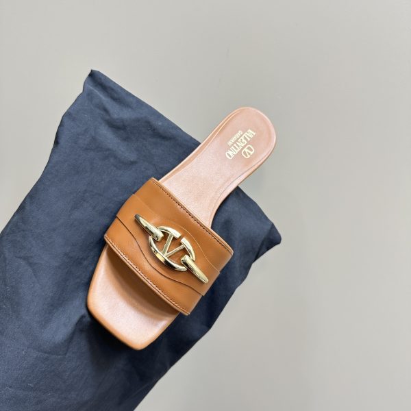 Valentino - Vlogo-Plaque Slip-On Sandals