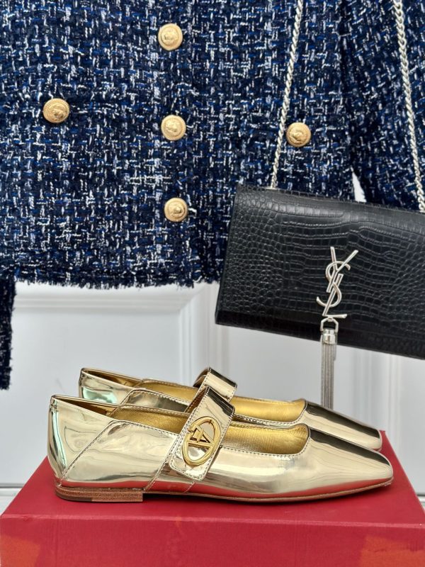 Valentino - Vlogo Locker Mary-Jane Ballerina in Mirrored Calfskin