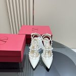 Valentino - Patent Rockstud Caged Pump