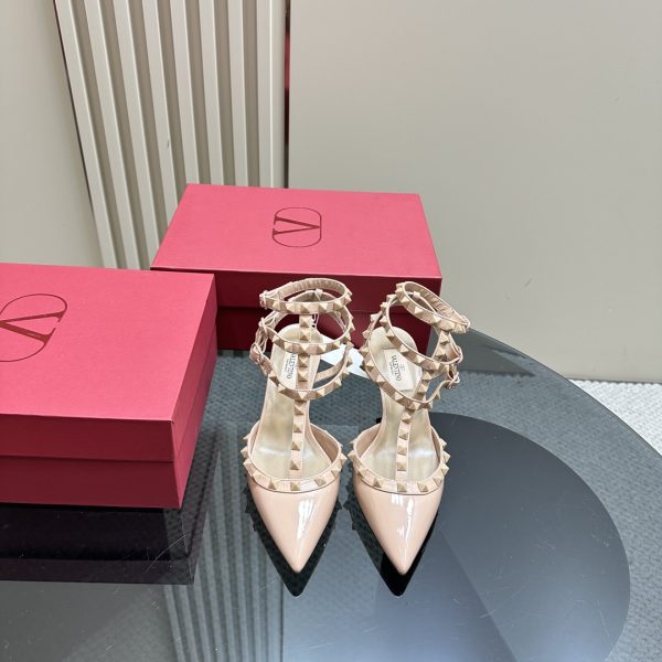 Valentino - Patent Rockstud Caged Pump
