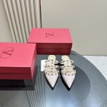 Valentino - Rockstud Patent-Leather Mule